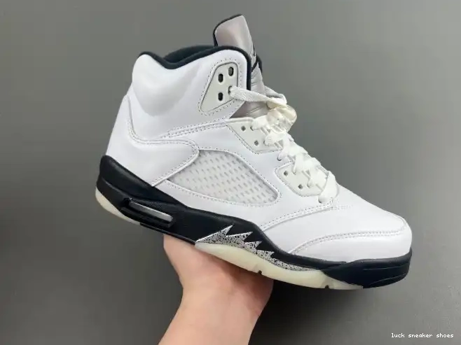 Reps LUCY 5 'WHITE JORDAN RETRO DD0587-110 AIR BLACK' 0509